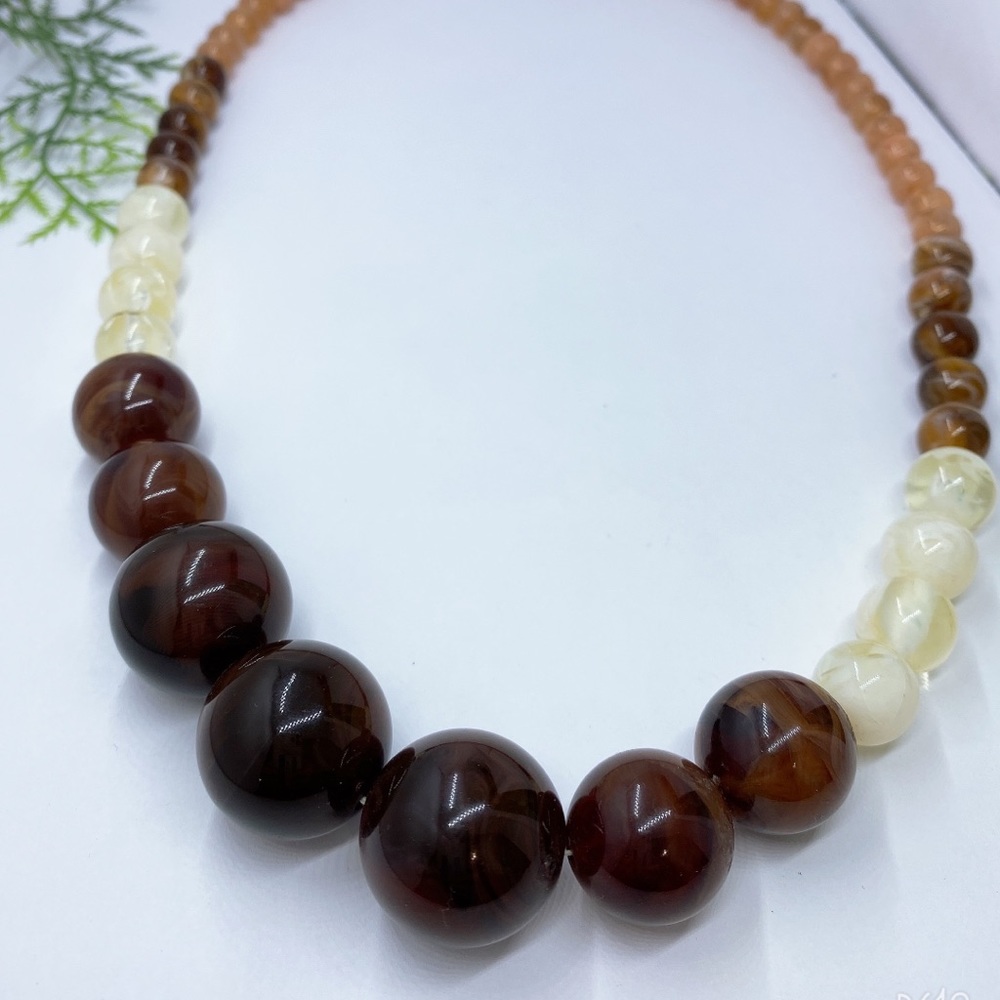 60s Multiple Color Lucite Plastic Marble Necklace - image 8